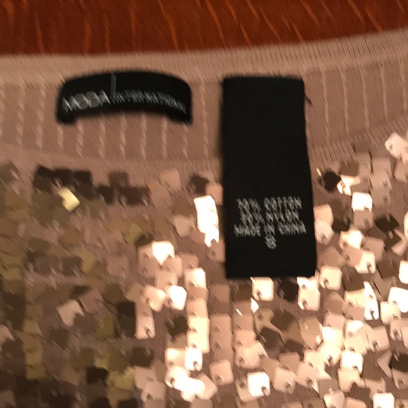 Dress - Picture 6 of 8